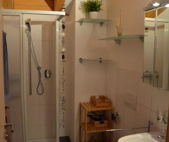 Haus Samurai Saas-Grund