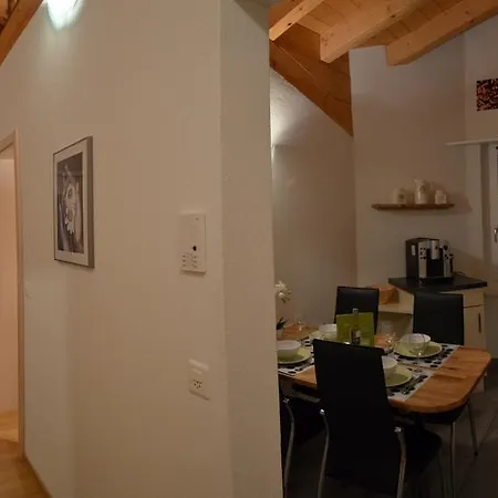 Apartament Haus Samurai *